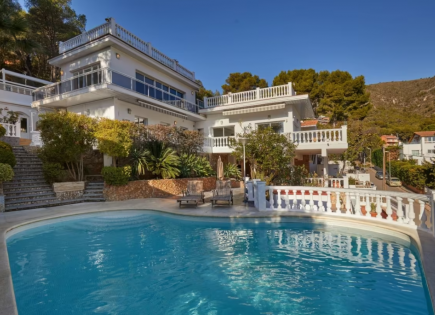 House for 1 390 000 euro in Castelldefels, Spain