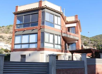 House for 850 000 euro in Sitges, Spain