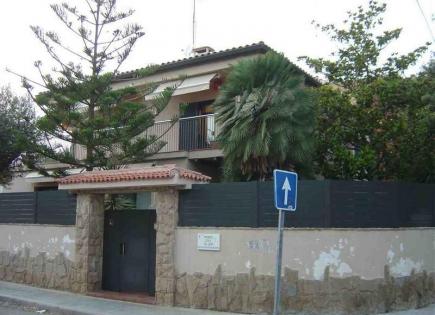 Casa para 1 650 000 euro en Castelldefels, España