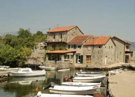Haus für 270 000 euro in Tivat, Montenegro