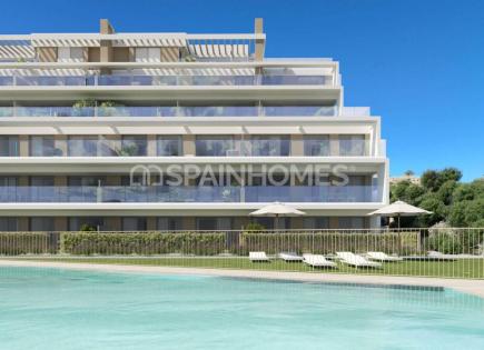Penthouse for 448 000 euro in Estepona, Spain