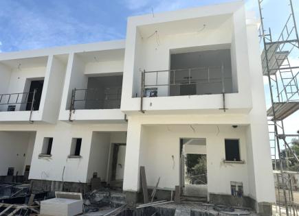 Townhouse for 327 900 euro in Limassol, Cyprus