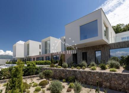 Casa para 1 800 000 euro en Krasici, Montenegro