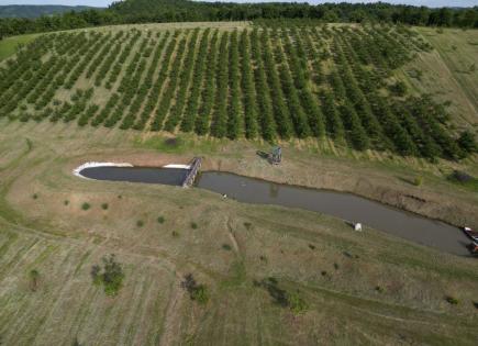 Land for 320 000 euro in Kragujevac, Serbia