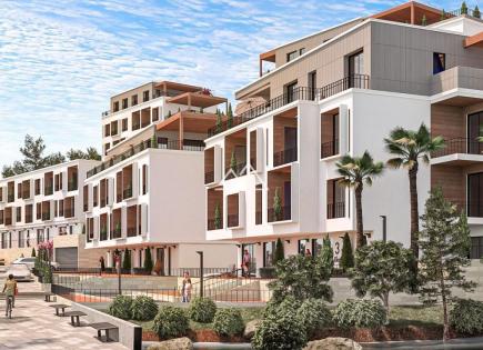 Penthouse pour 581 400 Euro à Tivat, Monténégro