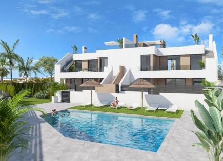 Bungalow for 298 500 euro in Vera, Spain