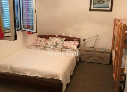 House for 190 000 euro in Herceg-Novi, Montenegro