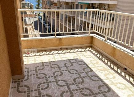 Apartment for 1 200 euro per month in Torrevieja, Spain