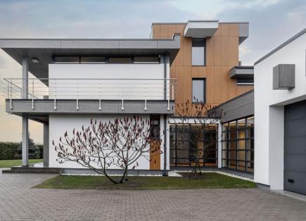 Maison pour 1 999 888 Euro à Jūrmala, Lettonie