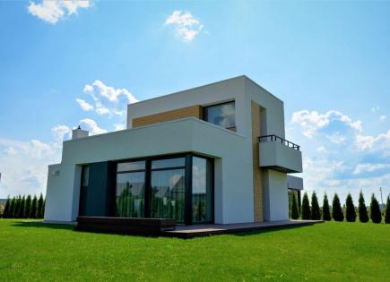 Haus für 319 000 euro in Pinki, Lettland