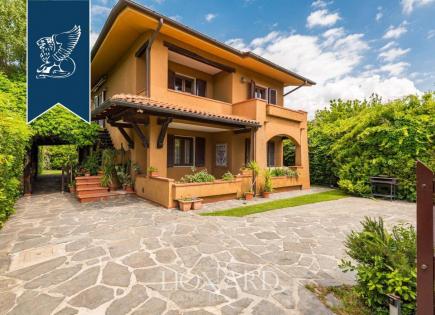 Villa à Forte dei Marmi, Italie (prix sur demande)