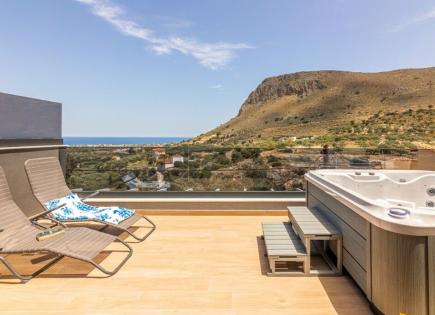 Maisonette for 399 000 euro in Analipsi, Greece