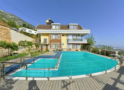 Villa para 880 000 euro en Kestel, Turquia