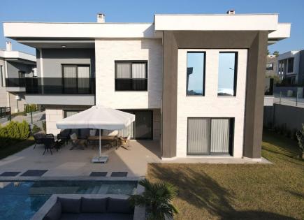 Villa for 398 100 euro in Kusadasi, Turkey