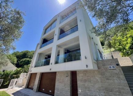 Casa para 1 200 000 euro en Stoliv, Montenegro