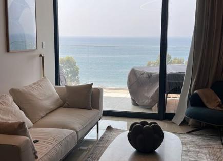 Appartement pour 5 500 Euro par mois à Mouttagiaka, Chypre