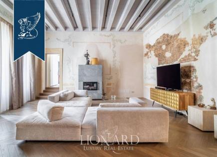 Apartment in Verona, Italy (price on request)