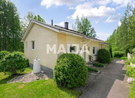 Maison pour 299 000 Euro à Vantaa, Finlande