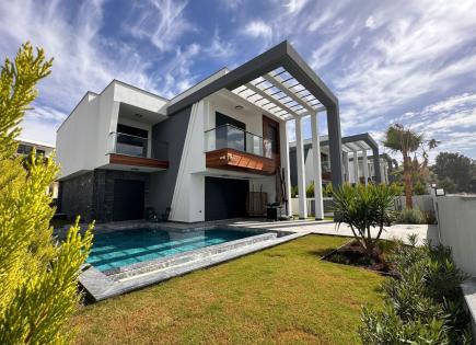 Villa for 470 951 euro in Kusadasi, Turkey