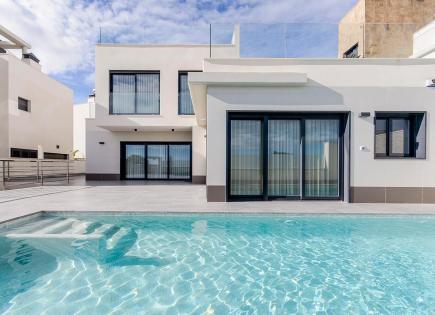 Villa for 1 250 000 euro in San Miguel de Salinas, Spain