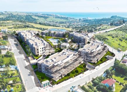 Apartamento para 518 000 euro en Estepona, España
