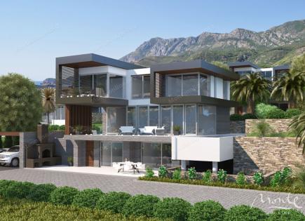 Grundstück für 650 000 euro in Budva, Montenegro