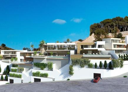 Villa for 1 395 000 euro in Almunecar, Spain
