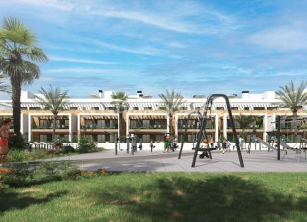 Apartment for 270 000 euro in Los Alcazares, Spain