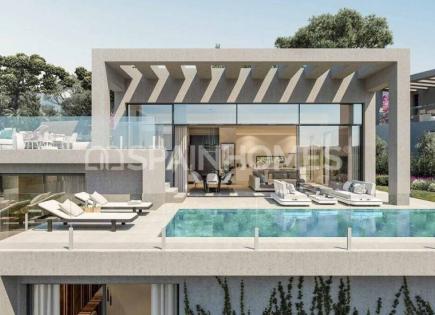 Villa for 2 600 000 euro in Benahavis, Spain