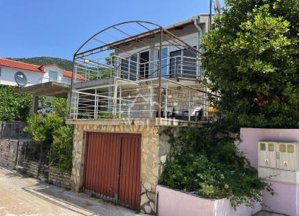 Haus für 270 000 euro in Lepetane, Montenegro