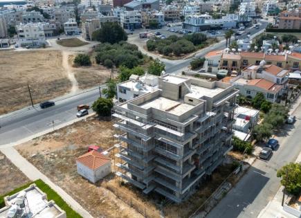 Biens commerciaux pour 2 400 000 Euro à Paphos, Chypre