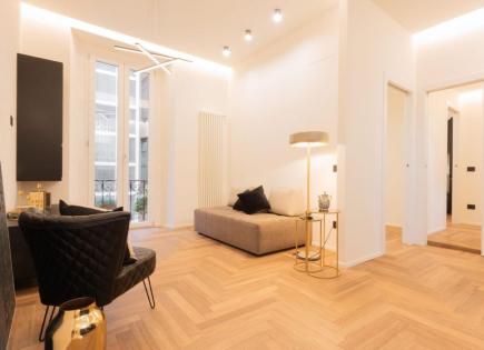 Apartment for 327 000 euro in Milan, Italy