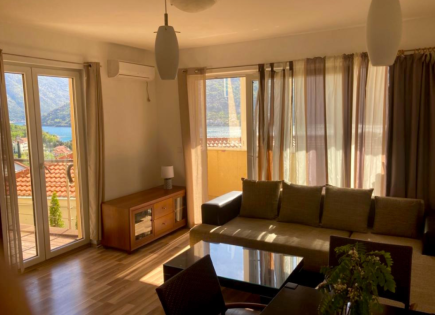 Piso para 105 000 euro en Kamenari, Montenegro