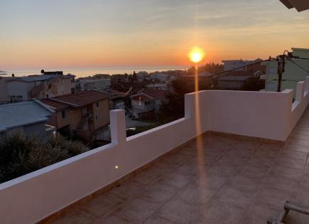 Maison pour 276 489 Euro à Šušanj, Monténégro