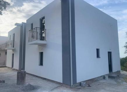 Casa para 215 000 euro en Šušanj, Montenegro