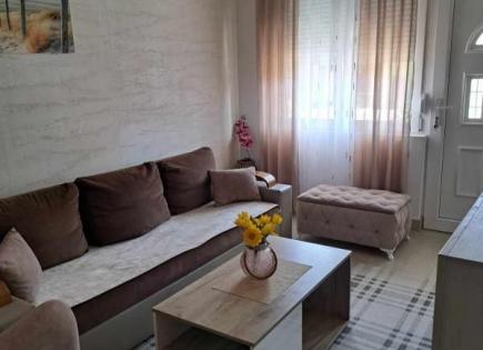 Flat for 80 000 euro in Igalo, Montenegro