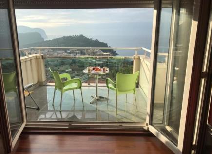 Wohnung für 245 000 euro in Petrovac, Montenegro