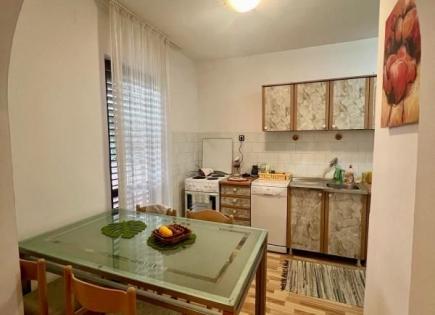 Wohnung für 131 661 euro in Budva, Montenegro