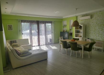 Piso para 176 000 euro en Dobra Voda, Montenegro