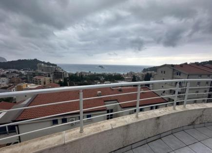 Flat for 185 000 euro in Petrovac, Montenegro