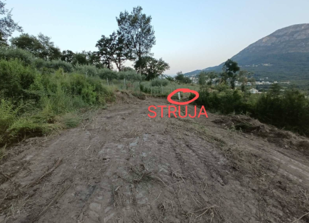 Grundstück für 54 000 euro in Montenegro