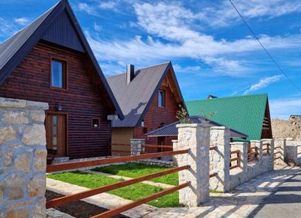 Maison pour 74 713 Euro à Zabljak, Monténégro