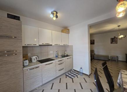 Wohnung für 220 000 euro in Petrovac, Montenegro