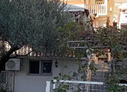 Casa para 260 000 euro en Sutomore, Montenegro