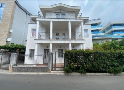 Haus für 1 150 000 euro in Montenegro