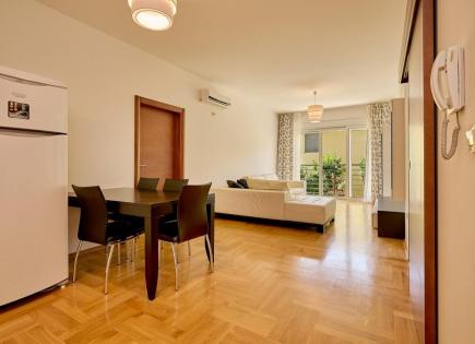 Wohnung für 150 000 euro in Becici, Montenegro