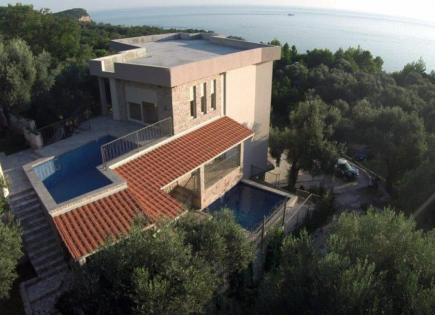 Wohnung für 523 654 euro in Sveti Stefan, Montenegro