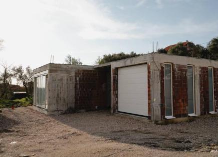 Casa per 110 000 euro a Bar, Montenegro