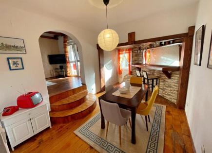 Casa para 185 000 euro en Šušanj, Montenegro