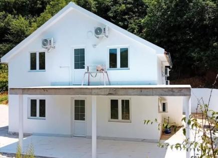 House for 145 000 euro in Canj, Montenegro